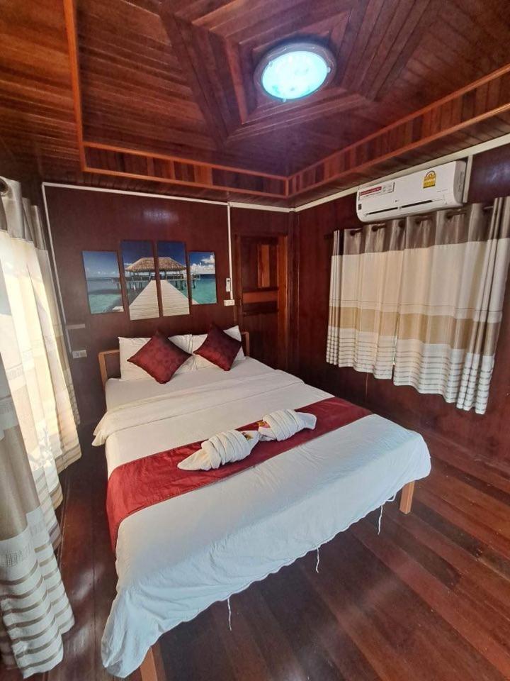 Chomduen Phu Kao Resort Non Sang Zimmer foto